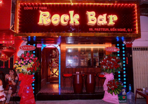 ROCKBAR – A Favorite Hangout for International Visitors near Nguyen Hue Walking Street
